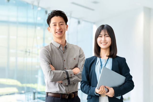 働く仲間のイメージ